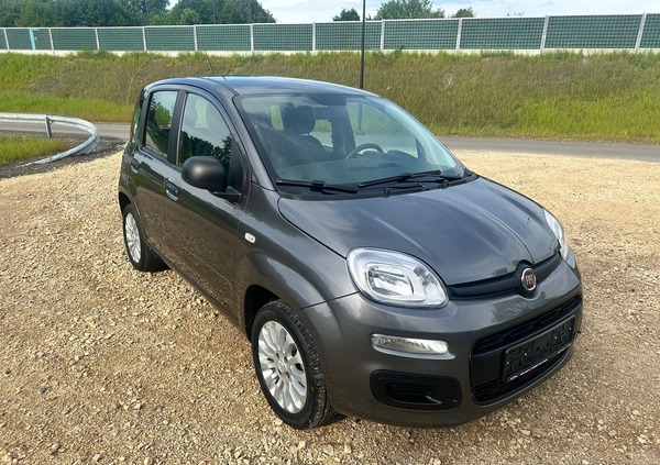 Fiat Panda cena 33900 przebieg: 100000, rok produkcji 2018 z Rychwał małe 137